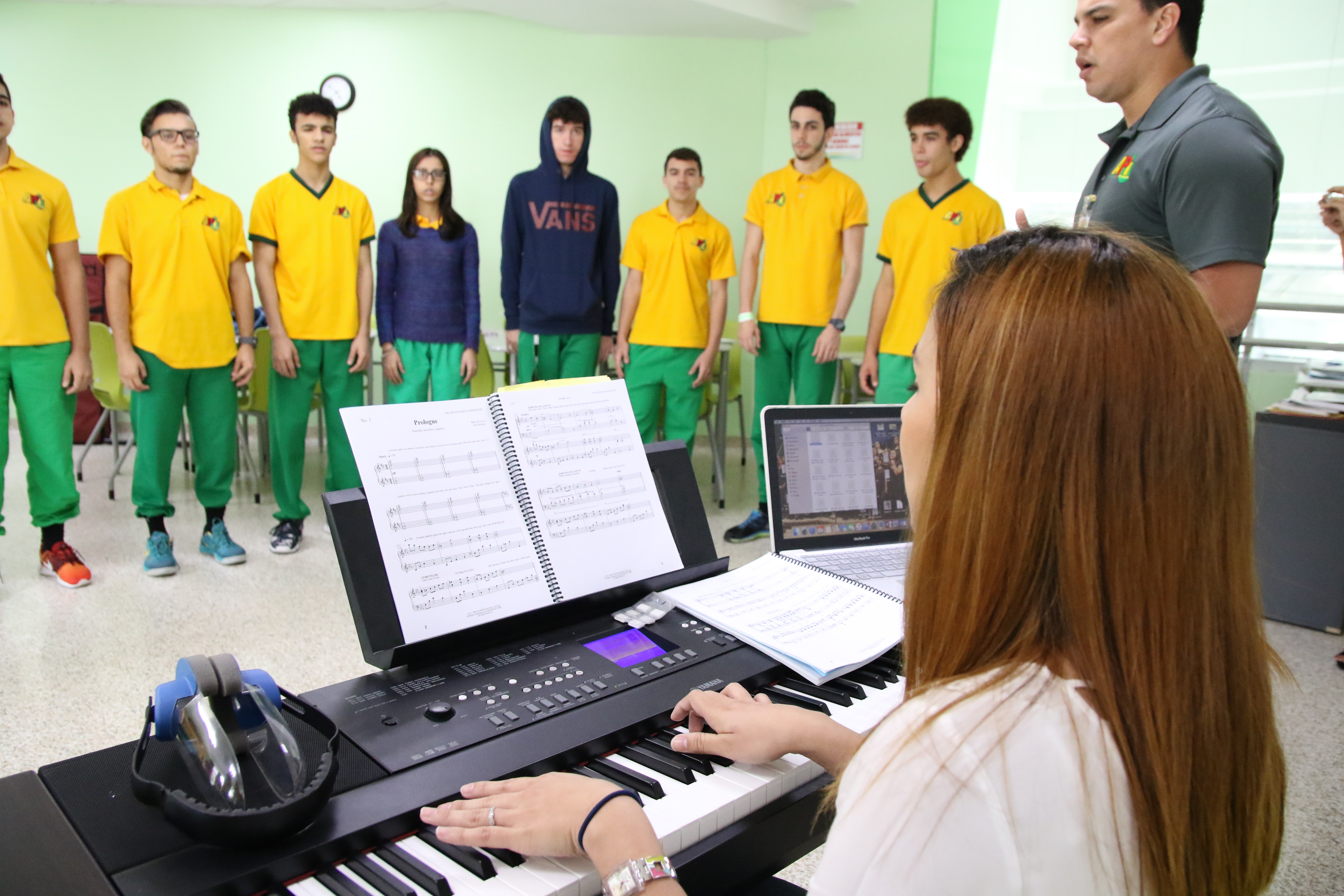 Interweb universidad interamericana picture